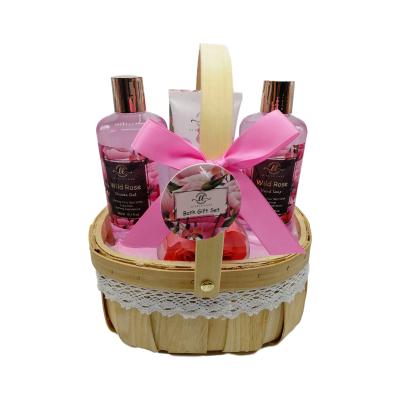 China Moisturizer Rose Scent Bath Sets and Kits for Sale Bath Shower Gift Set in a Wooden Basket Gift Sets NEW for sale