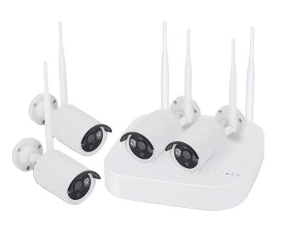 China Human Motion Tracking IP 2MP CCTV Camera 4 Tuya Kit CCTV Camera / 1080P WiFi / Wireless Camera 4CH NVR Security Camera System à venda