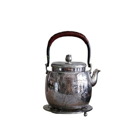 China Viable most popular wholesale manufacture traditional pure handmade pirtable silver kettle for sale