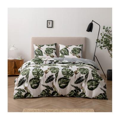 China Bedroom African Bedding Set with 300tc Thread Count and Custom Leaf Pattern Printing for sale