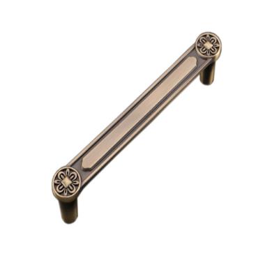 China Retro Cabinet Door Drawer Pull Handles Antique Brass Furniture Dresser Cupboard Handle for sale