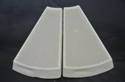 China Infrared Honeycomb Ceramic Burner Plate For Pizza Furnace White Color for sale