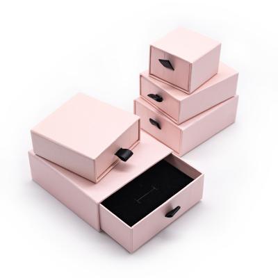 China Handmade Portable paper pink jewelry gift box packing bracelet boxes with logo custom for jewelry packaging accessories for sale