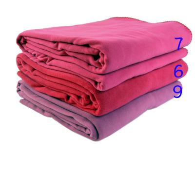 China Factory directsal stock lot disposable super soft 100% polyester fleece baby blanket for sale