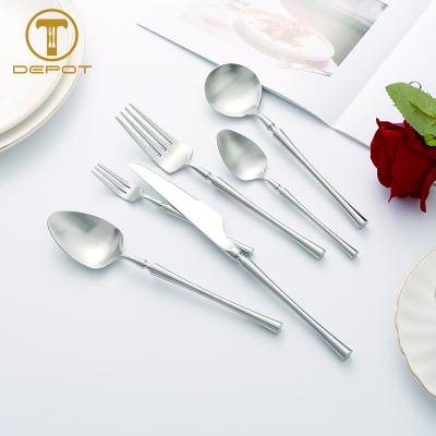 China Stocked 18/10 Stainless Steel Cutlery Set Dishwasher Available Vintage Cutlery for sale