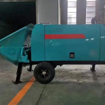 China 30m3/h 45kw Dieselmotor Portable Trailer Montierte Betonpumpe Maschine Betonübertragungspumpe zu verkaufen