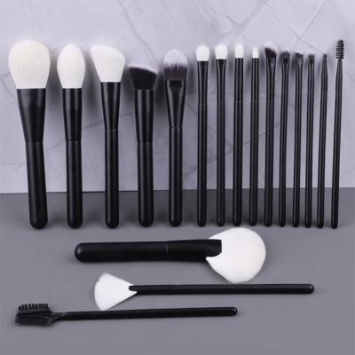 China Angular Blush Wooden Handle Best Selling 18pcs Reasonable Personalized Synthetic Goat Hair Women Black Professional Makeup Brushes Custom Logo for sale