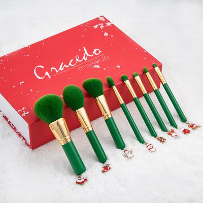 China Angular Blush Nylon Professional Cute Soft Green Vegan Wooden Highlighter Bar High Quality Christmas 8 Pcs Custom Makeup Brush for sale