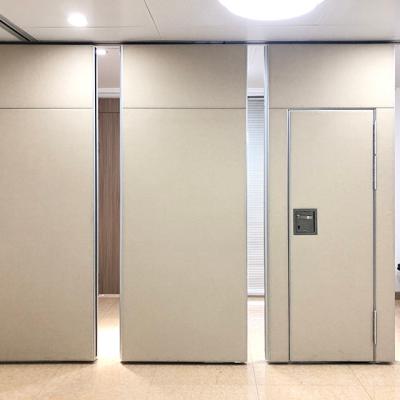 China Contemporary Freely oscillating Acoustic Movable Partition Wall for Meeting Room Sliding Wall System without Floor Rail for sale