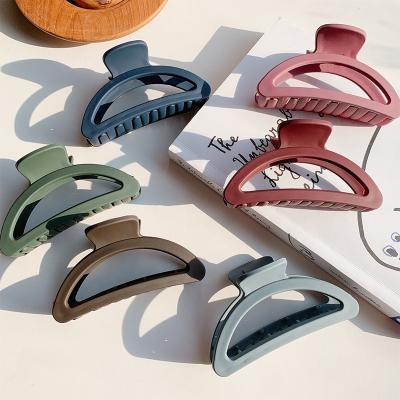 China Wholesale Frosted Claw Environmental Friendly Matte Large Claw Semicircle Plastic Acetate Hair Clips For Thick Hair for sale