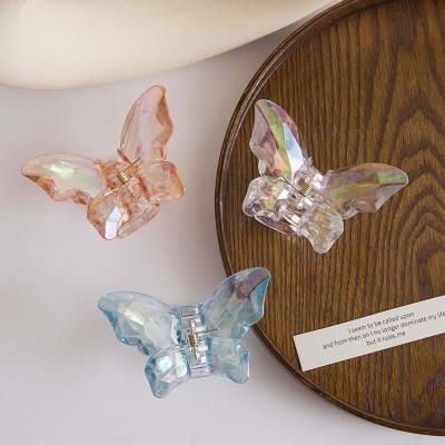 China Wholesale New Hot Selling Korean Plastic Hair Claw Clips Daily Life Crystal Transparent Butterfly Hair Claw For Thick Hair for sale