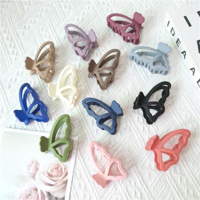 China Wholesale High Quality Decorative Daily Butterfly Hair Claw Clip Matte Claw Plastic Hair Clips For Women for sale