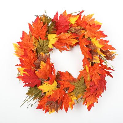 China High Quality 54cm Artificial Autumn Maple Leaf Door Wreath Fall Foliage Wreath for Front Door Home Decoration for sale