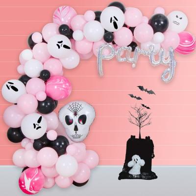 China Wedding Wedding Halloween Party Supplies Lace Up Black Halloween Balloons Garland Arch Kit Halloween Background Decorations Set for sale