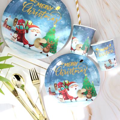 China Disposable Eco-friendly Christmas Themed Party Tableware Set Disposable Bronzing Paper Cups High Quality Paper Plates Party Supplies for sale