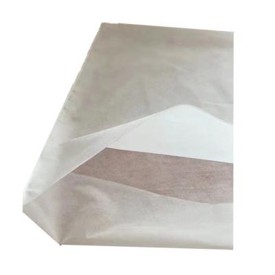 China Disposable Wrap PP White Nonwoven Pillow Cover Case With Flap for sale