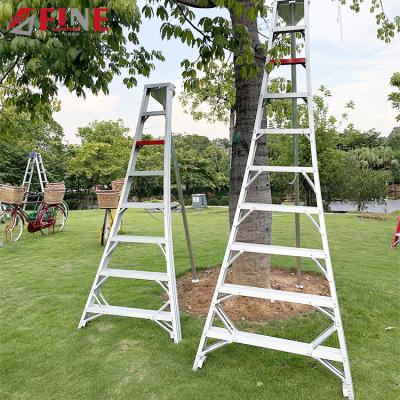 China Folding Ladders Vaste Aluminum Free Extended Balance Welding Horizontal Welding Fruit Picking Step Ladder for sale