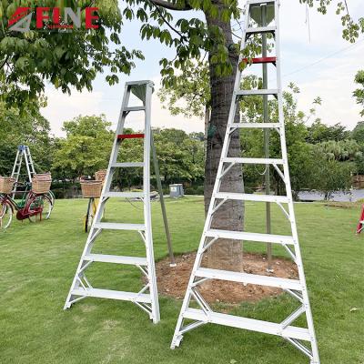 China Folding Ladders Safe Stable Service Reinforcement Aluminum Fruit Picking Ladder for sale