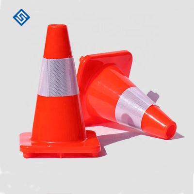 China Pavement safety quantity pe 75cm traffic road block cone red color traffic cones 750 high for sale