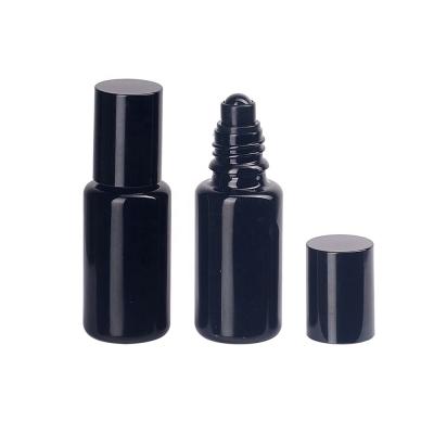 China Personal Care 15ml Empty Black Rollerball Glass Bottle Essential Oil Roll-On Sleeve Bottles 15ml Roll On Bottle for sale