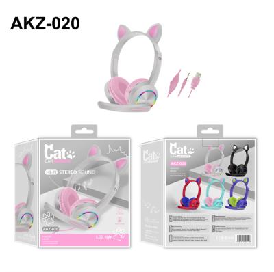 China New Adjustable Headband Cat Ear Over Ear Wired Headphones Noise Cancel Headset With Microphone for sale