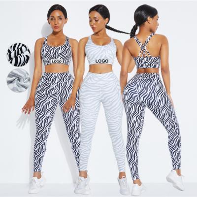 China Dropshipping Breathable Custom Size Workout Apparel Women Tight Yoga Logo Zebra Stripes Print High Set High Quality Fitness Activewear en venta