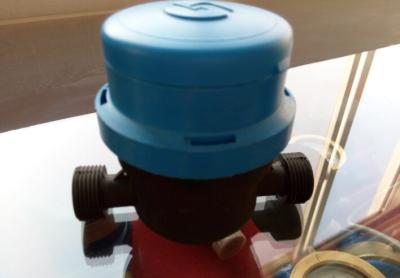 China DN20mm Single Jet Residential Water Meter / AMR Water Meter Dry Type Magnetic Drive for sale