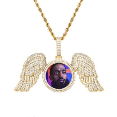 China Hot Selling 56mm x 90mm Hiphop Angle Wings Custom Photo Necklace and Bling Pendant Zircon with Tennis Chain for sale