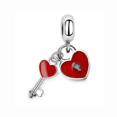 China Red Color Enamel Lead Free Zinc Alloy Heart And Head Charms BFF Gifts for sale