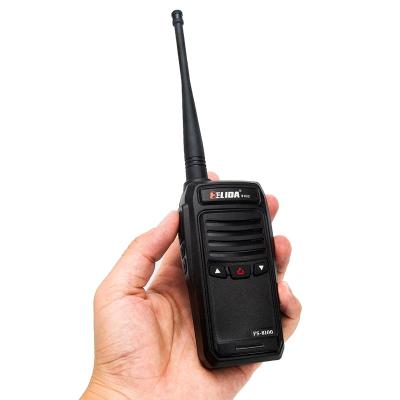 China Waterproof Walkie Talkie 2 Way Long Range 3W Radio UHF 400-480 MHz 2500mAh for sale