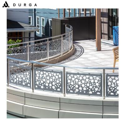 China Powder Coated Custom Modern Laser Cut Stair Railing Partition Aluminum Fence Privacy Screen à venda