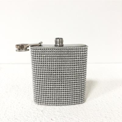 China 7oz Diamond Hip Flask Stainless Steel Vodka Wine Liquor Whiskey Liquor Outdoor Flasks High Quality Portable Travel Jug Eco-Friendly for sale