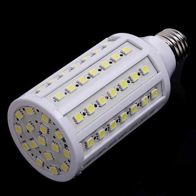 Cina Il bianco puro E27 ha condotto luminosità della lega di alluminio della lampadina 5050smd del cereale l'alta in vendita