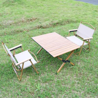 China Small 2 Person Easy Carry Wooden Camping Folding Picnic Table for sale