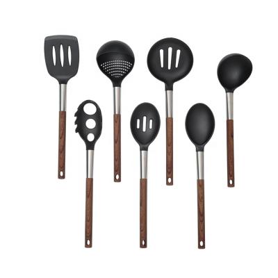 China Latest Eco-Friendly Food Grade 7 Piece Nylon Home Kitchen Supplies Accessories Tool Kit for sale