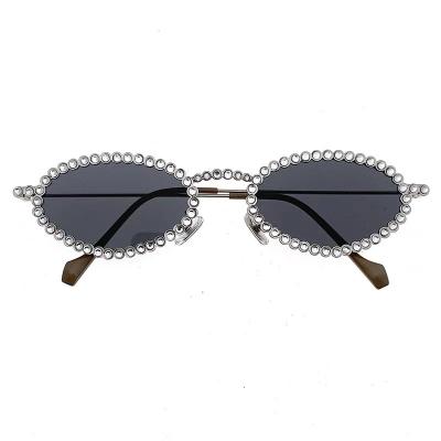 China Fashion Sunglasses Hot Selling Korean Version of New Diamond Inlaid Sunglasses Oval Fashionable Sunglasses for sale