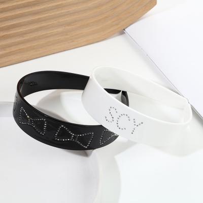 China Durable plastic hair accessories from Japan and Korean style candy quality wholesale white black decorative acetate wide hair band for sale