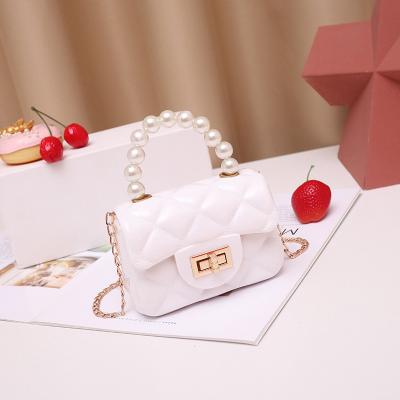 China Fashion Mini Jelly Chain Ladies Bags Pearl Silicone Jelly Purse Handbag Wholesale Woman Candy Kids Small Jelly Purses And Handbags for sale