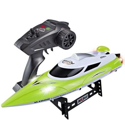 中国 Fishing Strong Power Streamlined Hull Fishing Boat Remote Control To Pull Gillnet 販売のため