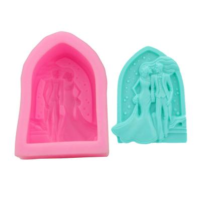 China Viable Arch Frame Set Bride and Groom Holding Hands Form DIY Silicone Incense Resin Plaster Ornament Craft Pedant Wax Soap Mold for sale