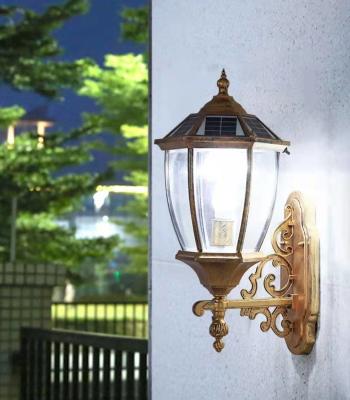 China Hot European Antique Sunlight Waterproof Solar Outdoor Power Brass IP65 Villa/Patio/Garden/Scenic Area/Community Garden Landscape Wall Light for sale