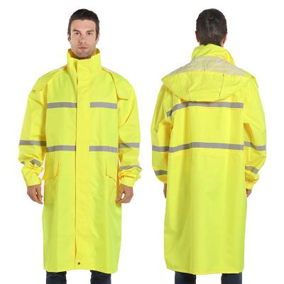 China New 2023 High Quality Factory Customized Raincoat Windproof Raincoat With Belt Construction Worker Yellow for sale