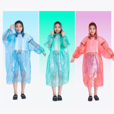 China 2023 New Fashion Disposable Adult Poncho Raincoat Disposable PE Windproof Raincoat For Outdoor for sale