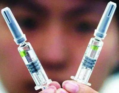 Chine Chaîne de production jetable en verre vaccinique médicale d'aiguille de seringue à vendre