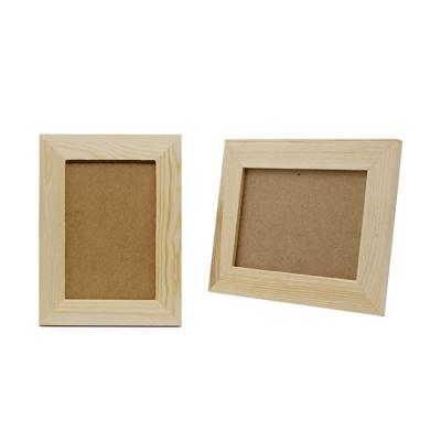 China Japan Factory Direct Sales Simple Elegant Wooden Photo Frame For House Office Decoration for sale