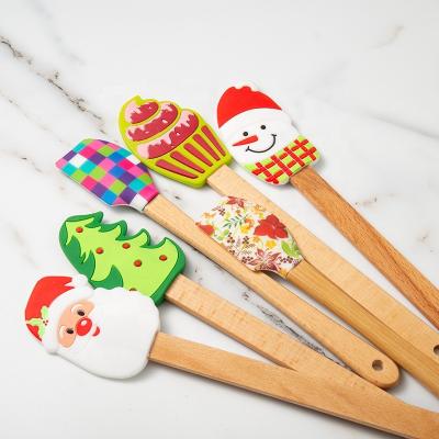 China Thermal Kitchen Restaurant Bakery Christmas Theme Highly Resistance Non-Stick Silicone Baking Spatula Set With Wooden Handle for sale