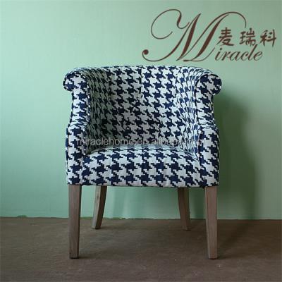 China Antique Plover Style Case Pattern Fabric Circular Solid Wood Back Dining Chair for sale