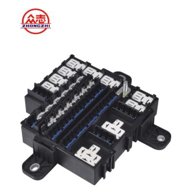 China Safe Voltage Automotive Electrical Positive Fuse Box BX1001-1 for sale