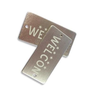 China Wholesale Customized Size Customized Engraved Dog Tag With ID Tag for sale