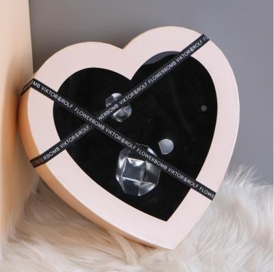 China Handmade Heart Shape Perfume Packaging Box Cosmetic Box For Perfume for sale